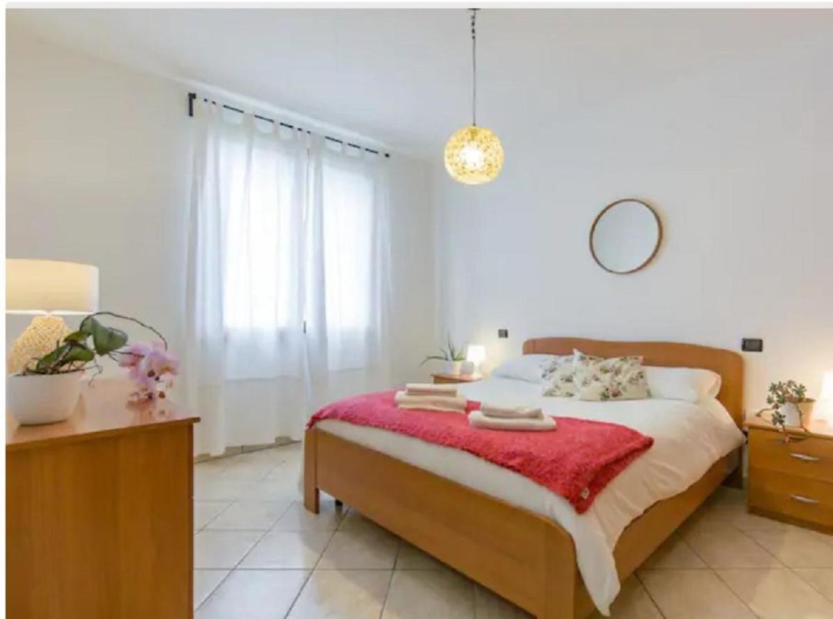 Casa Ulivi Bianco Apartment Риволтела Екстериор снимка